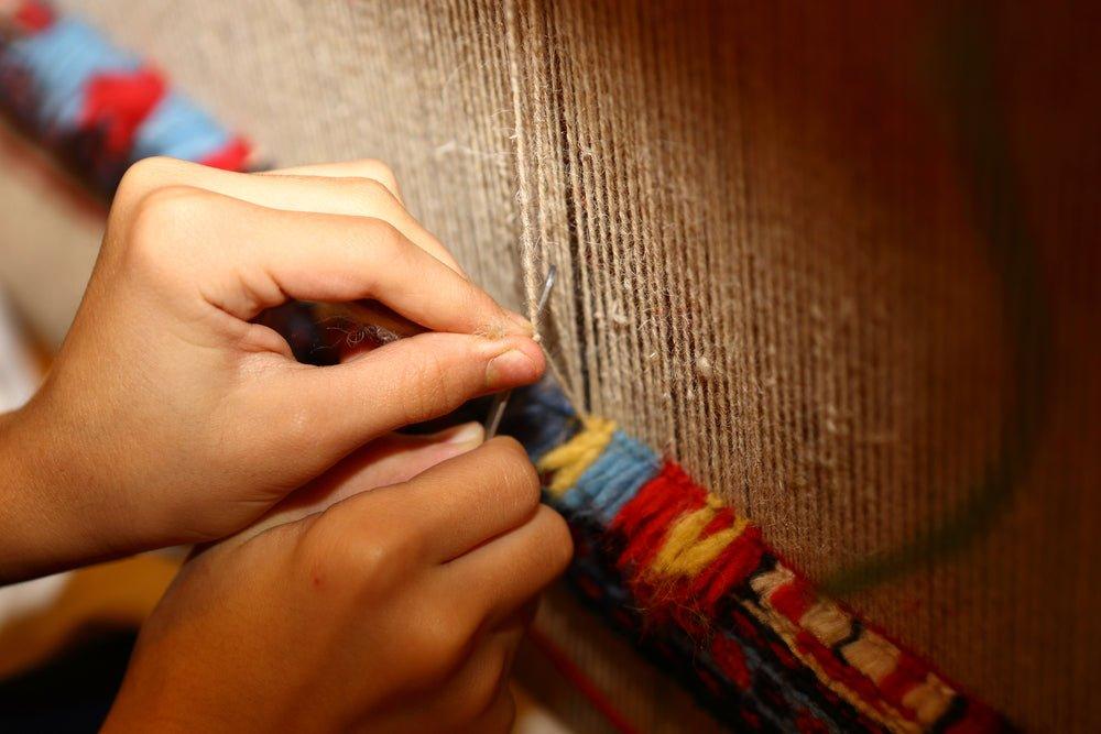 What is a Handmade Carpet? - Vintage Oushak Rug